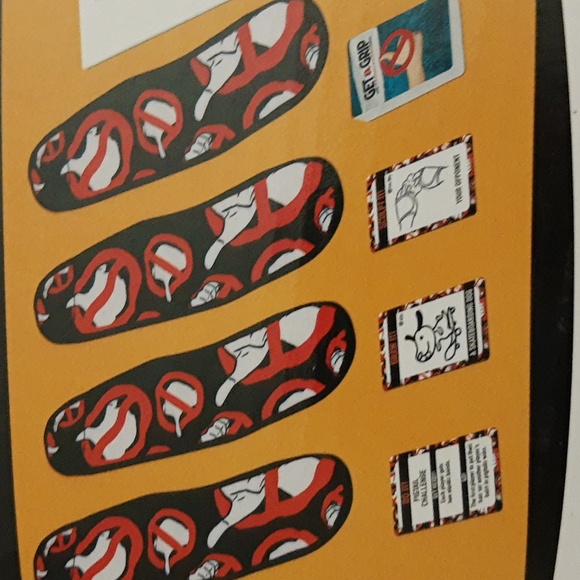 Hasbro Get a Grip Game Challenge Game Night NIB SEALED - Picture 14 of 15